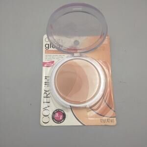 COVERGIRL Clean Glow Blusher 3 in 1 Blendable Matte 110 peaches